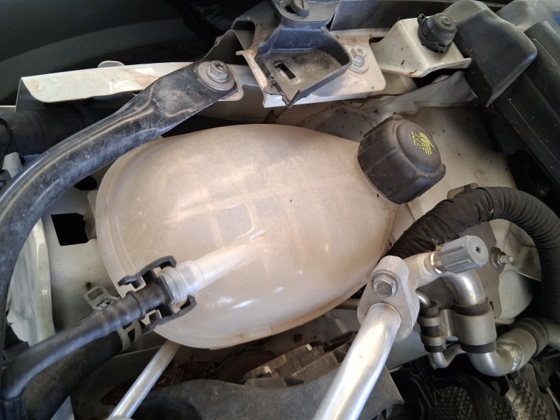 Recambio de deposito expansion para renault clio v (b7_) 1.0 tce 100 (b7mt) referencia OEM IAM 217108864R  