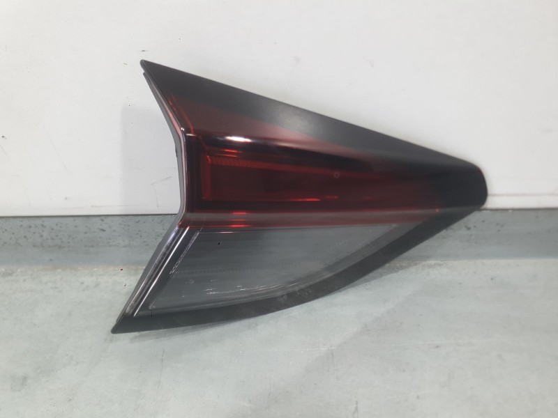 Recambio de piloto trasero izquierdo interior para opel corsa f (p2jo) 1.2 (68) referencia OEM IAM 9830097780  