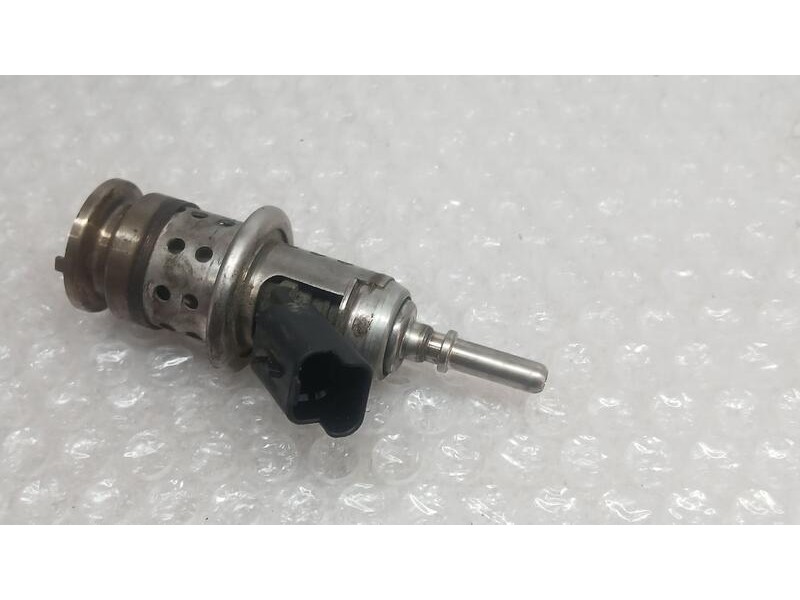 Recambio de inyector adblue para peugeot 2008 ii (ud_, us_, uy_, uj_, ur_, uc_) 1.5 bluehdi 110 (udyhsk) referencia OEM IAM 9813