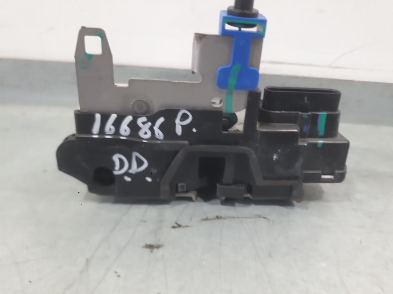 Recambio de cerradura puerta delantera derecha para lynk & co 01 phev referencia OEM IAM 8888128526  