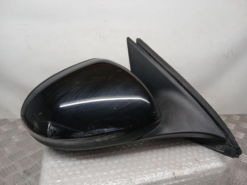 Recambio de retrovisor derecho para mercedes-benz clase c (w206) c 300 de (206.208) referencia OEM IAM A3180190 ROZADO ELECTRICO