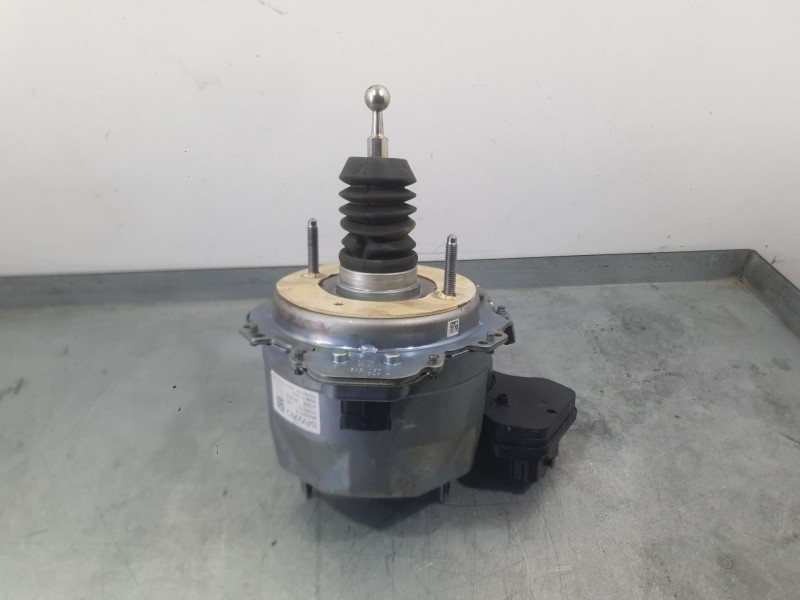 Recambio de servofreno para lynk & co 01 phev referencia OEM IAM 8890952178  