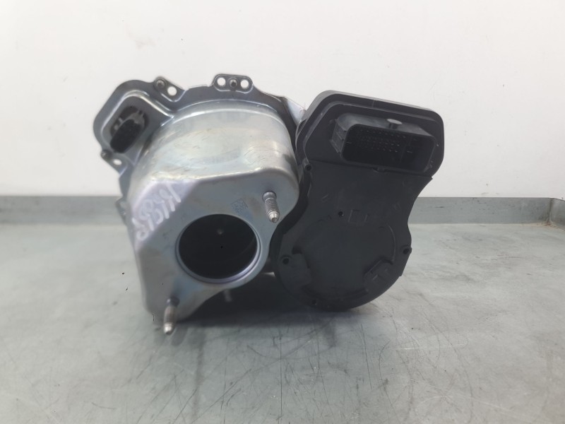 Recambio de servofreno para lynk & co 01 phev referencia OEM IAM 8890952178  