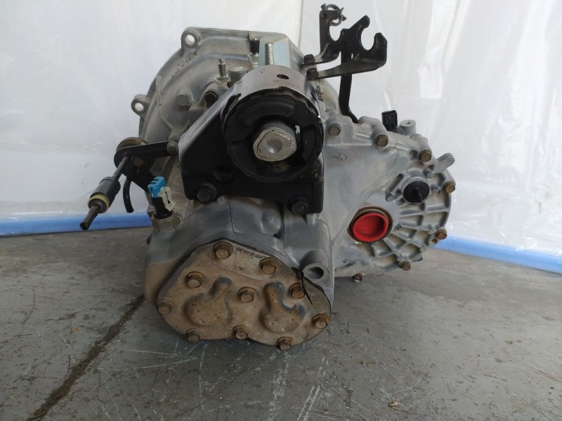 Recambio de caja cambios para chrysler neon ii 1.6 referencia OEM IAM P04668611AC AJ095869 TTU166102079