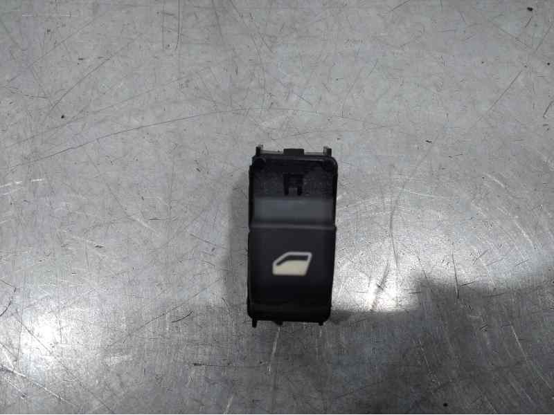 Recambio de mando elevalunas delantero derecho para peugeot 208 (p2) active pack referencia OEM IAM 98044803ZD  