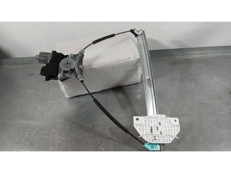 Recambio de elevalunas delantero izquierdo para kia stonic (yb) 1.0 t-gdi eco-dynamics+ referencia OEM IAM   