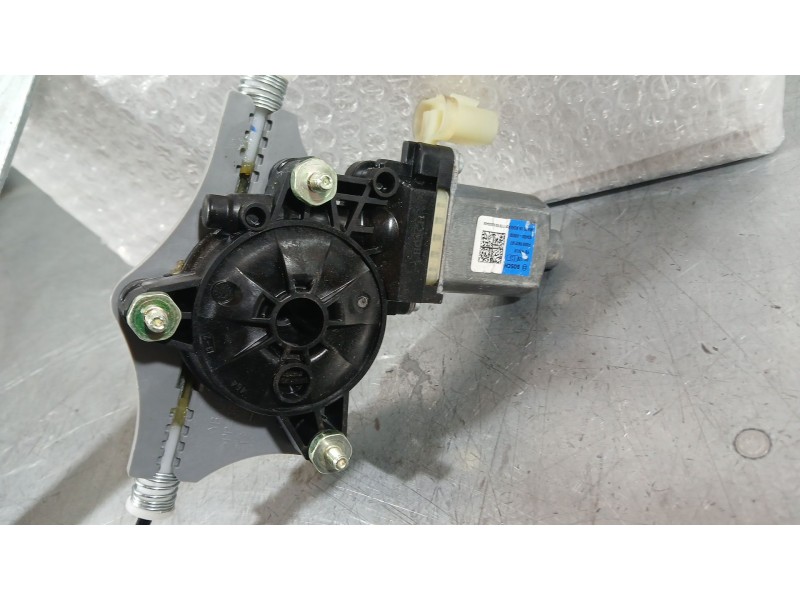 Recambio de elevalunas trasero izquierdo para kia stonic (yb) 1.0 t-gdi eco-dynamics+ referencia OEM IAM   