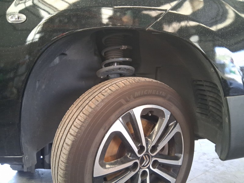 Recambio de plastico pase rueda del. dch. para citroën berlingo (er_, ec_) 1.5 bluehdi 100 referencia OEM IAM 9858960880  
