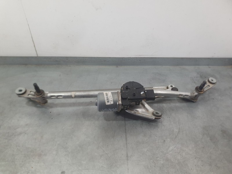 Recambio de motor limpia delantero para mg mg 3 (5lfp) mg3 1.5 referencia OEM IAM 10975023  