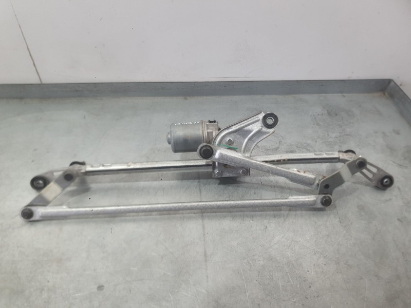 Recambio de motor limpia delantero para mg mg 3 (5lfp) mg3 1.5 referencia OEM IAM 10975023  