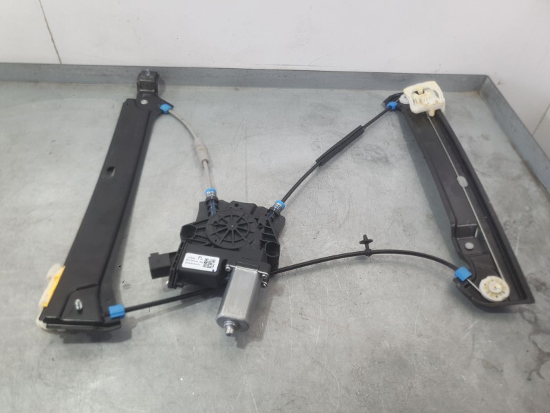 Recambio de elevalunas delantero izquierdo para mg mg 3 (5lfp) mg3 1.5 referencia OEM IAM 11873873  