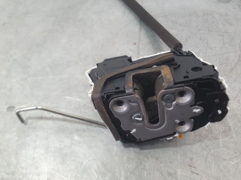 Recambio de cerradura puerta delantera izquierda para mg mg 3 (5lfp) mg3 1.5 referencia OEM IAM 11095994  