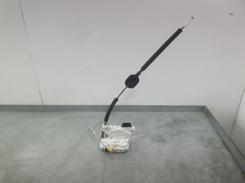 Recambio de cerradura puerta trasera izquierda para mg mg 3 (5lfp) mg3 1.5 referencia OEM IAM 11095997  