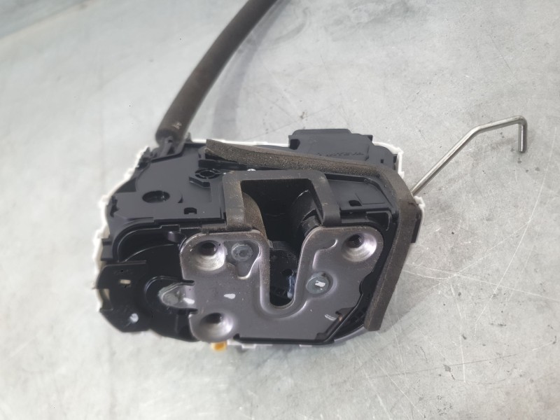 Recambio de cerradura puerta delantera derecha para mg mg 3 (5lfp) mg3 1.5 referencia OEM IAM 11095995  