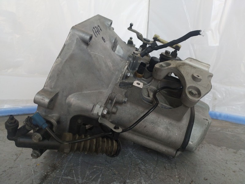 Recambio de caja cambios para peugeot 208 i (ca_, cc_) 1.2 vti 82 referencia OEM IAM 20A701 9810688480 1532119
