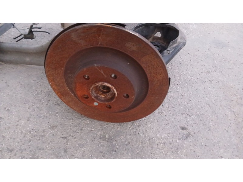 Recambio de puente trasero para lynk & co 01 phev referencia OEM IAM 8888892612  