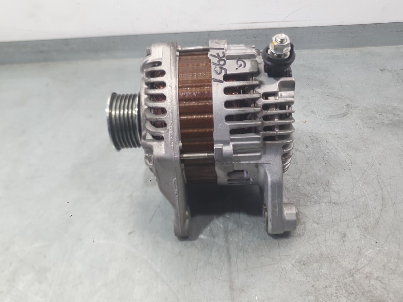 Recambio de alternador para mazda 2 hatchback (dl, dj) 1.5 skyactiv-g referencia OEM IAM P53N18W70  