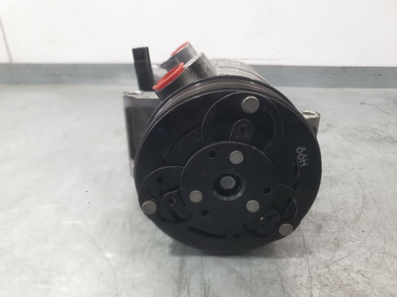 Recambio de compresor aire acondicionado para mazda 2 hatchback (dl, dj) 1.5 skyactiv-g referencia OEM IAM D09W61450  