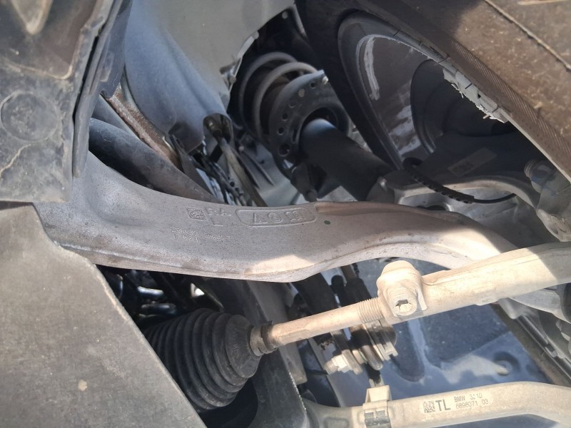 Recambio de brazo suspension inferior delantero izquierdo para bmw 3 (g20, g80, g28) 320 d mild-hybrid referencia OEM IAM 311068