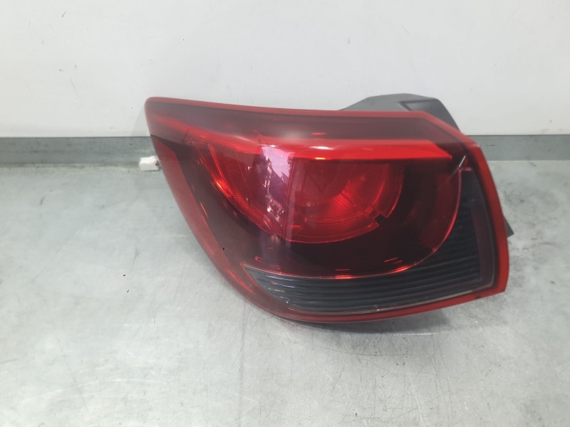 Recambio de piloto trasero izquierdo exterior para mazda 2 hatchback (dl, dj) 1.5 skyactiv-g referencia OEM IAM DB5J51160D  