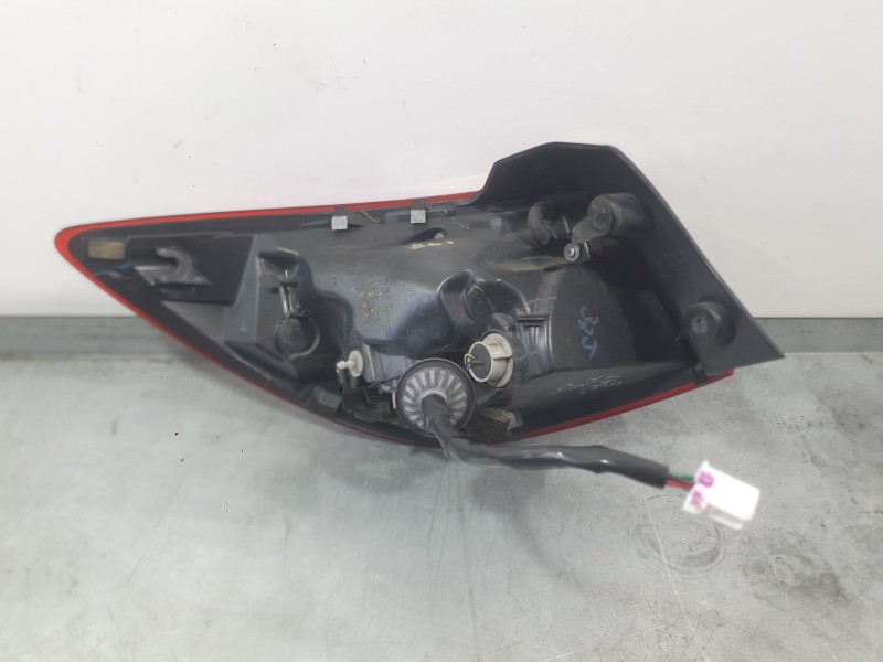 Recambio de piloto trasero derecho exterior para mazda 2 hatchback (dl, dj) 1.5 skyactiv-g referencia OEM IAM DB5J51150D  