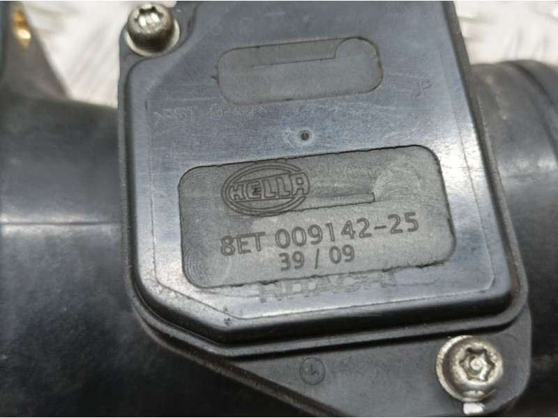 Recambio de caudalimetro para audi a4 berlina (b5) 1.8 referencia OEM IAM 8ET00914225  HELLA