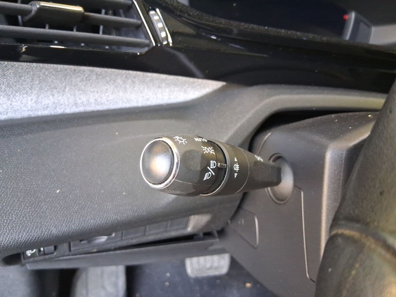 Recambio de mando luces y limpia para peugeot 308 iii (fb_, fh_, fp_, f3_, fm_) bluehdi 130 (fbyhzl, fbyhzt) referencia OEM IAM 