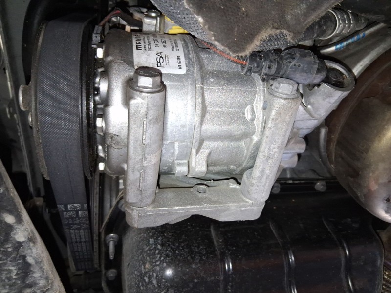 Recambio de compresor aire acondicionado para peugeot 308 iii (fb_, fh_, fp_, f3_, fm_) bluehdi 130 (fbyhzl, fbyhzt) referencia 