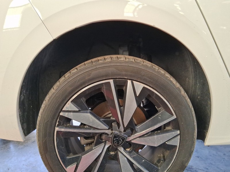 Recambio de plastico pase rueda tras. dch. para peugeot 308 iii (fb_, fh_, fp_, f3_, fm_) bluehdi 130 (fbyhzl, fbyhzt) referenci