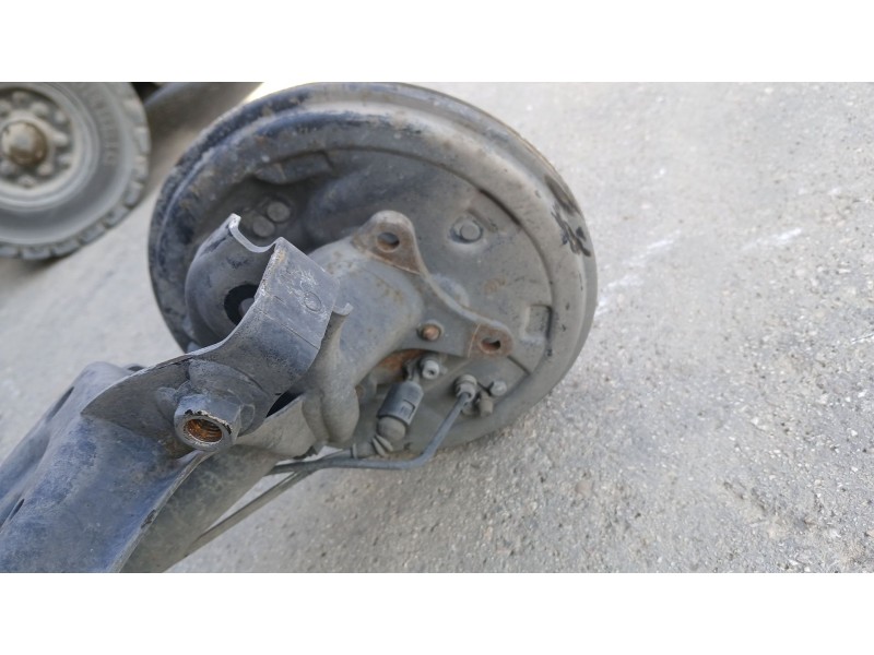 Recambio de puente trasero para seat arona (kj7, kjp) 1.0 tsi referencia OEM IAM 2Q0501053CM tambor 5 torn c/abs 