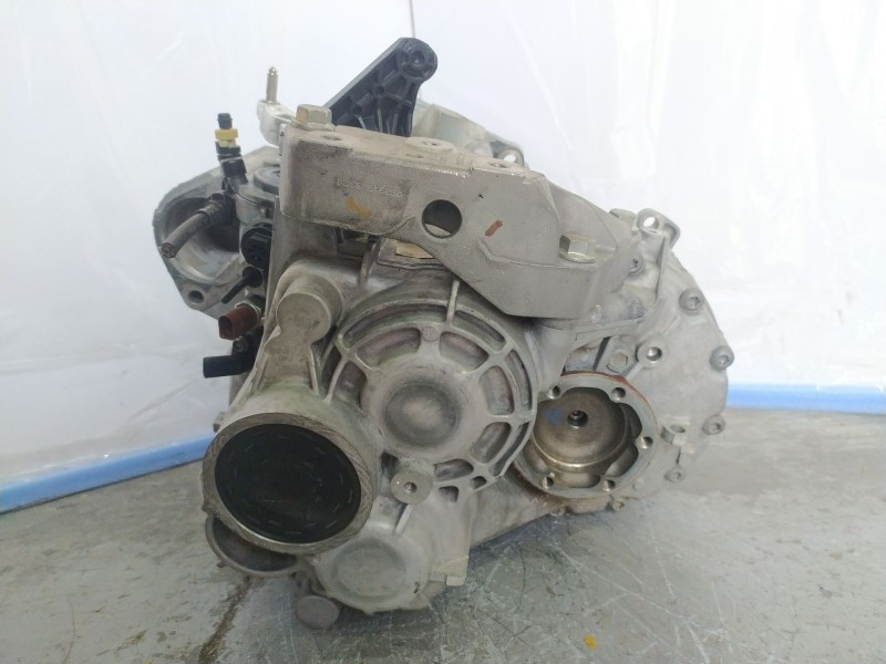 Recambio de caja cambios para volkswagen tiguan (ad1, ax1) 1.5 tsi referencia OEM IAM THA 02Q300053T 21088