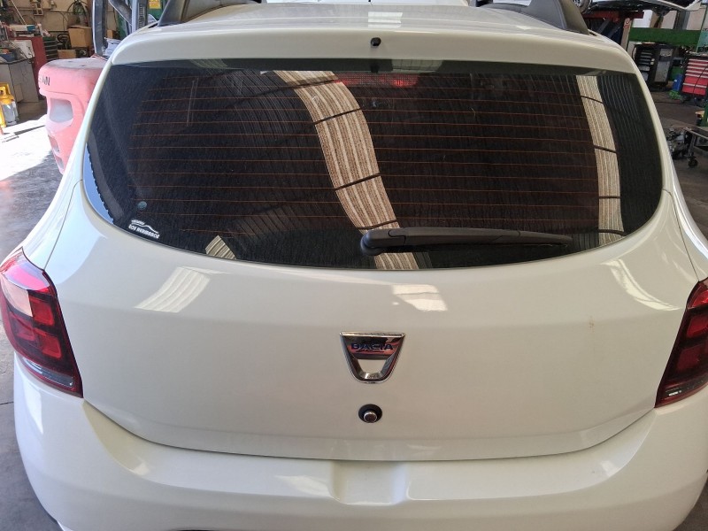 Recambio de porton trasero para dacia sandero ii (b8_) tce 90 (b8m1, b8ma) referencia OEM IAM 901003145R  