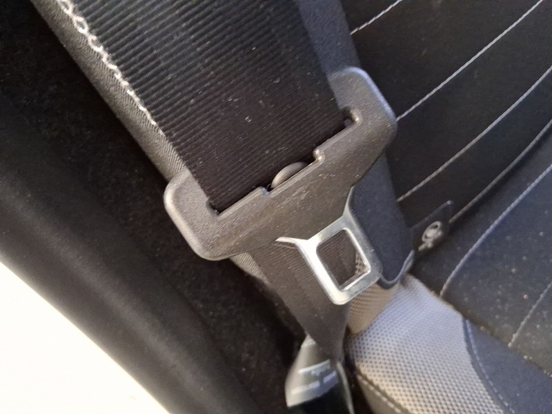 Recambio de cinturon seguridad trasero derecho para dacia sandero ii (b8_) tce 90 (b8m1, b8ma) referencia OEM IAM 888416959R  