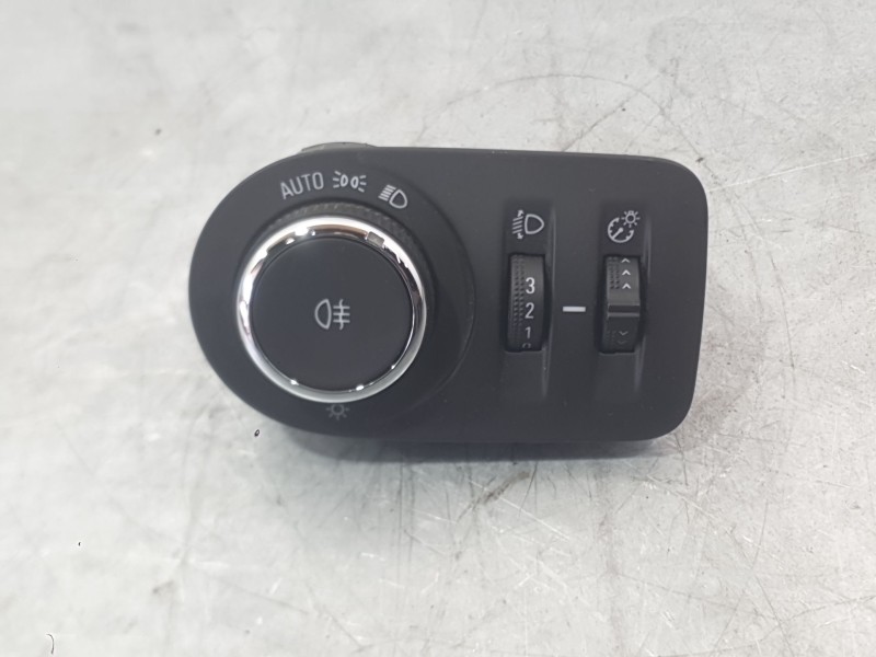 Recambio de mando luces para opel corsa f (p2jo) 1.2 (68) referencia OEM IAM 98320468YX  
