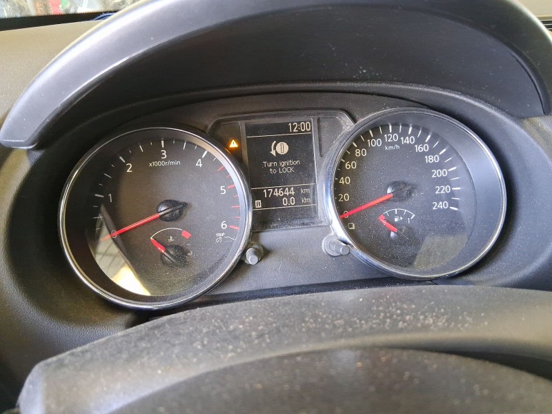 nissan qashqai i (j10, nj10) del año 2013