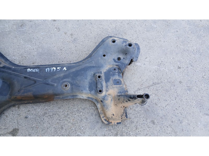 Recambio de puente delantero para peugeot boxer autobús 2.0 bluehdi 130 referencia OEM IAM 1607331480  