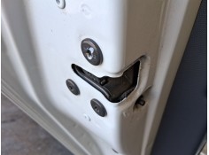 Recambio de cerradura puerta trasera izquierda para renault zoe (bfm_) zoe referencia OEM IAM 825030072R  