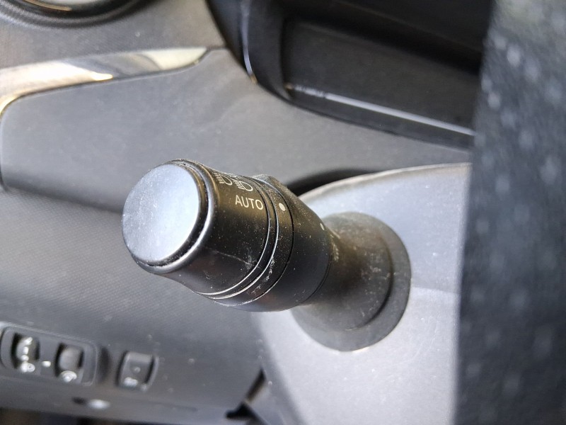 Recambio de mando luces y limpia para renault zoe (bfm_) zoe referencia OEM IAM 255673247R  