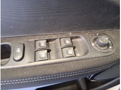 Recambio de mando elevalunas delantero izquierdo para renault zoe (bfm_) zoe referencia OEM IAM 254112588R C/MANDO RETROVISOR 