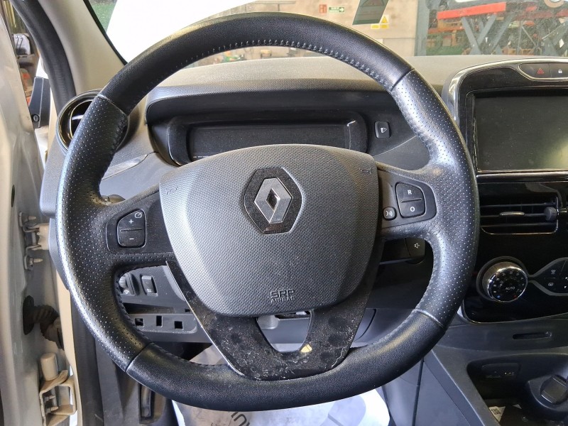 Recambio de volante para renault zoe (bfm_) zoe referencia OEM IAM 484005406R  