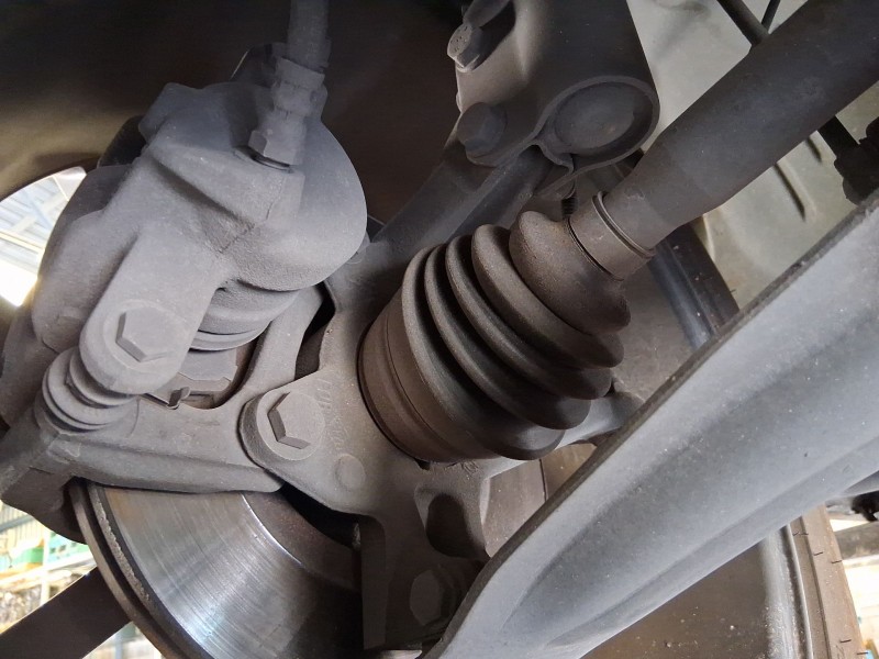 Recambio de mangueta delantera derecha para renault zoe (bfm_) zoe referencia OEM IAM 400140589R  