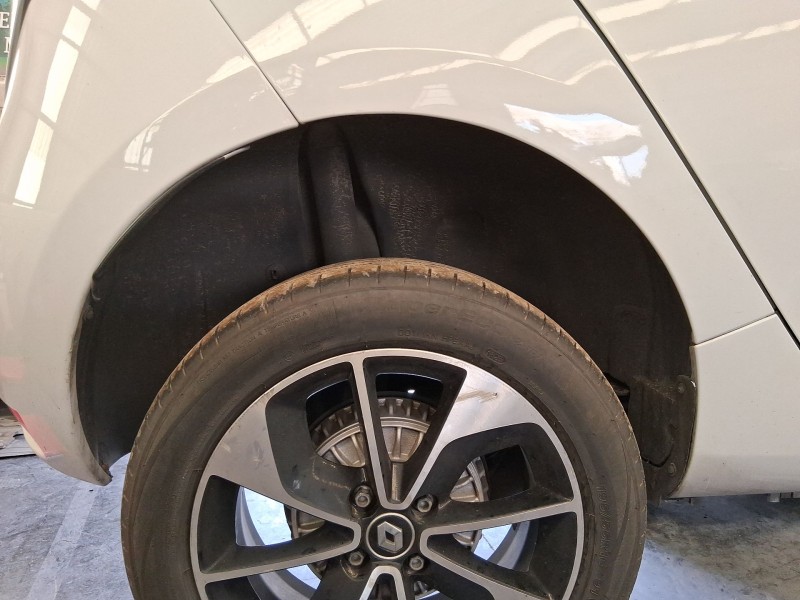 Recambio de plastico pase rueda tras. dch. para renault zoe (bfm_) zoe referencia OEM IAM 767486829R  