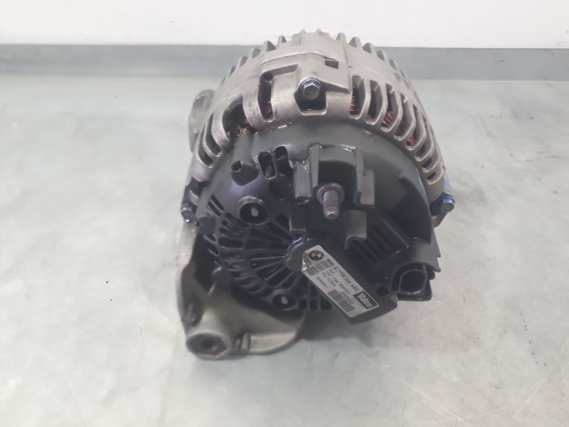 Recambio de alternador para bmw 7 (e65, e66, e67) 730 d referencia OEM IAM 12317797522  