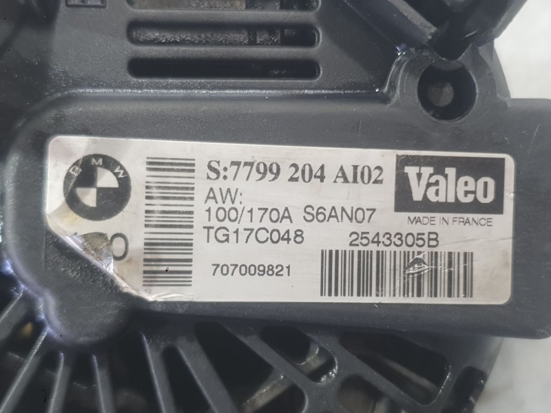 Recambio de alternador para bmw 7 (e65, e66, e67) 730 d referencia OEM IAM 12317797522  