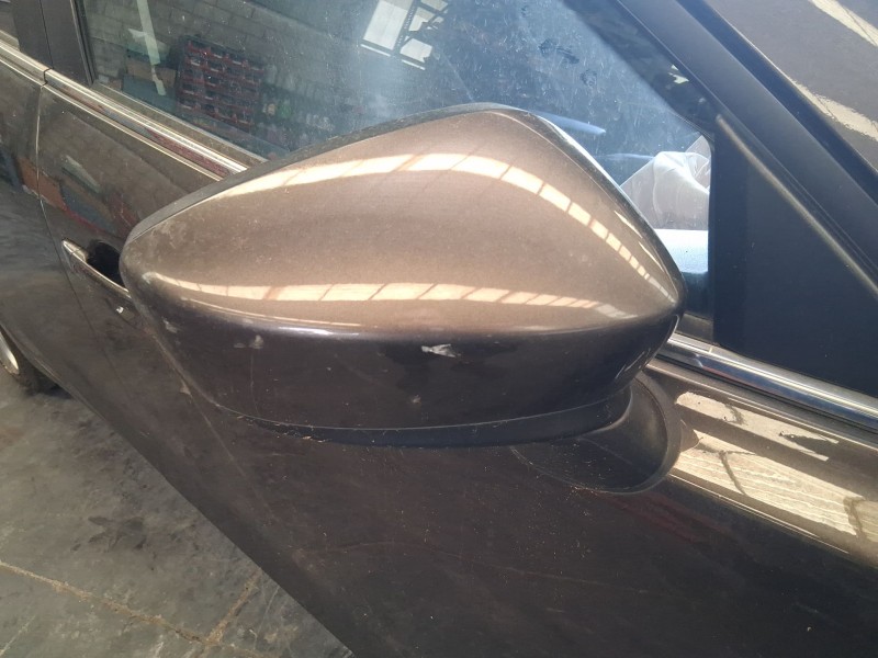 Recambio de retrovisor derecho para mazda 3 (bm, bn) 2.0 referencia OEM IAM BJE469121D  
