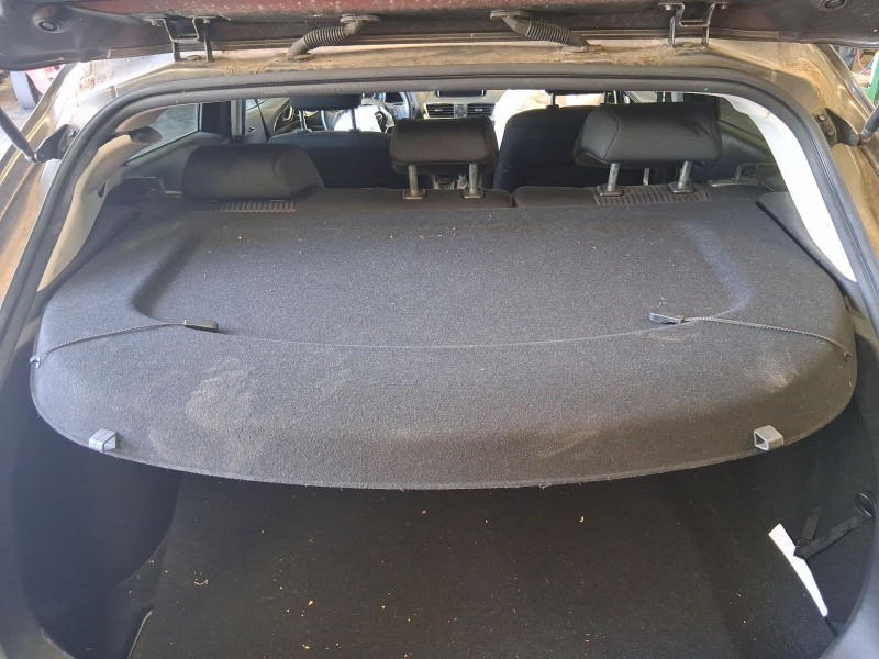 Recambio de bandeja trasera para mazda 3 (bm, bn) 2.0 referencia OEM IAM BHN968310AFKZ  