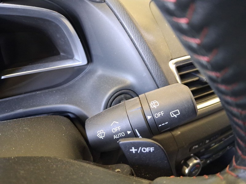 Recambio de mando luces y limpia para mazda 3 (bm, bn) 2.0 referencia OEM IAM KD5166122  KD4766128