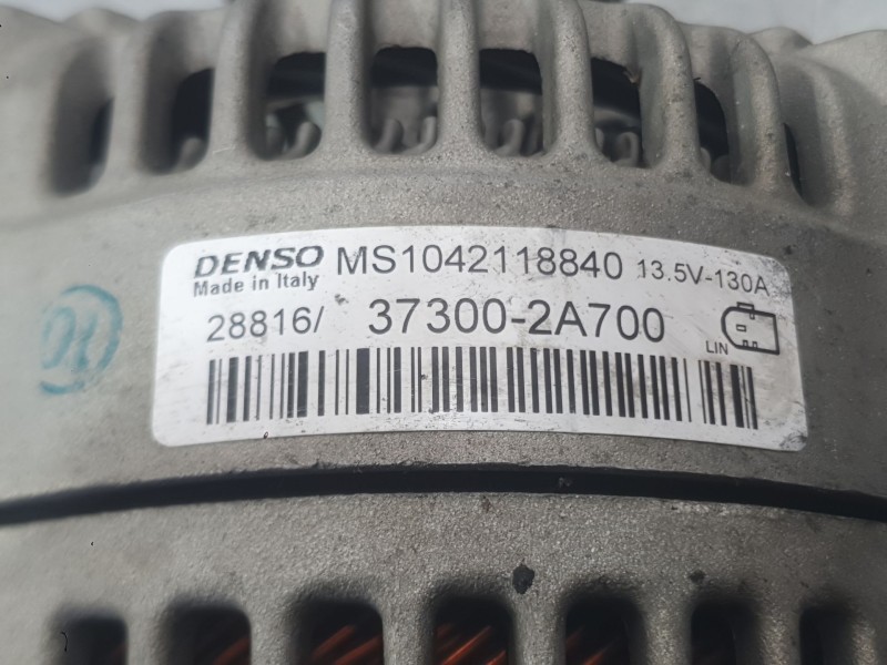 Recambio de alternador para hyundai tucson (tl, tle) 1.7 crdi referencia OEM IAM 373002A700  