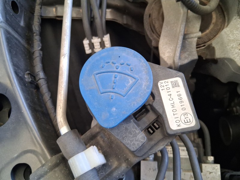Recambio de deposito limpia para mazda 3 (bm, bn) 2.0 referencia OEM IAM GHP967481A  