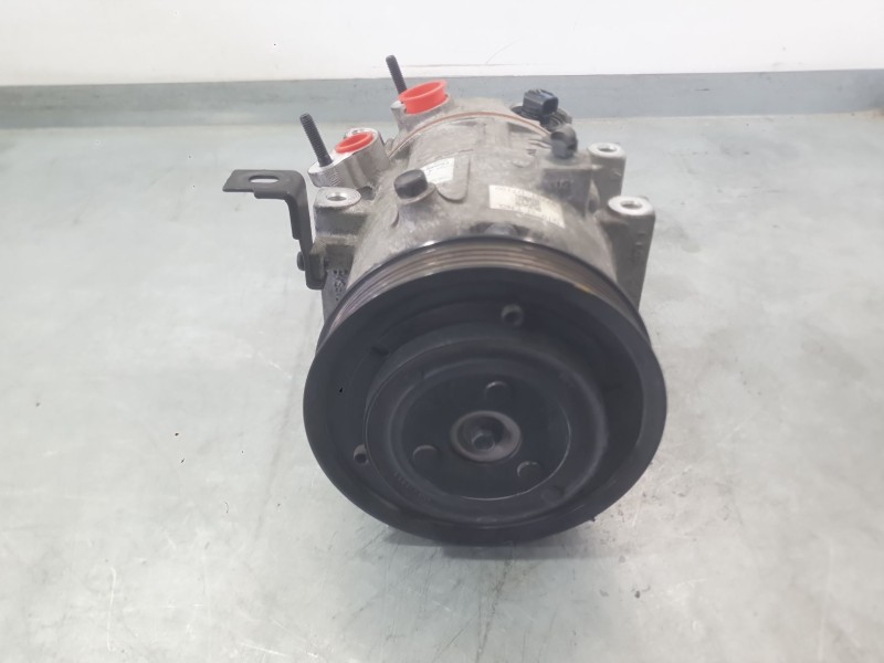 Recambio de compresor aire acondicionado para hyundai tucson (tl, tle) 1.7 crdi referencia OEM IAM 97701D7100  